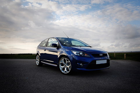 Ford Focus ST:   (13 )