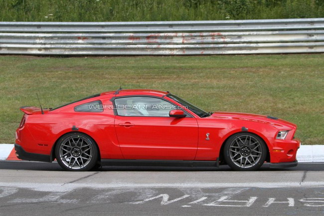 Ford Shelby GT500 был замечен на Nurburgring