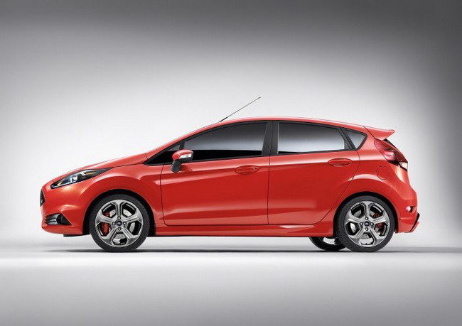������� Ford Fiesta ST ���� �����������