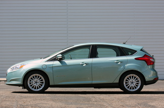  Ford Focus Electric    