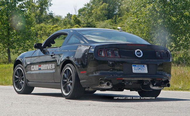 Ford Mustang 2015 проходит испытания подвески