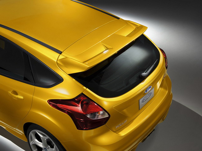    Ford Focus ST 2013
