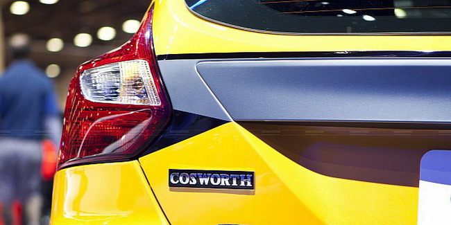 SEMA 2012: Ford Focus Cosworth CS330