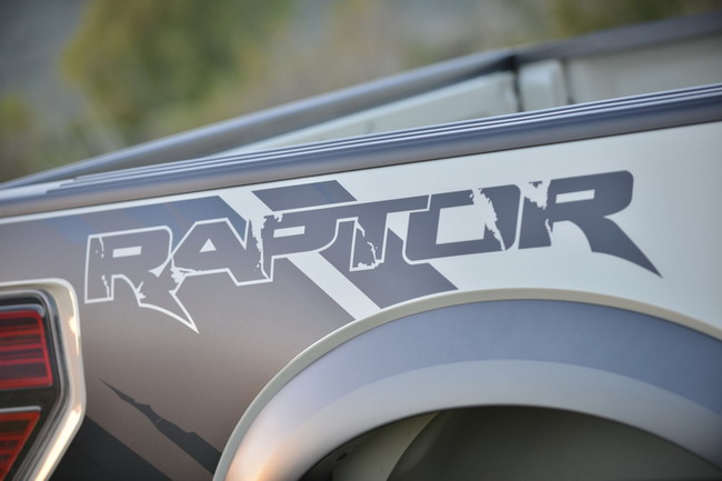 Ford    Raptor 9 