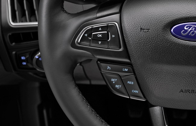 Ford Focus 2014 интерьер