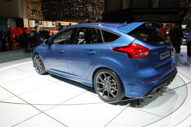 Ford Focus RS представлен на Женевском автосалоне 2015