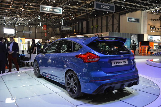 Ford Focus RS представлен на Женевском автосалоне 2015