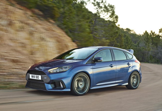 Ford Focus RS представлен на Женевском автосалоне 2015