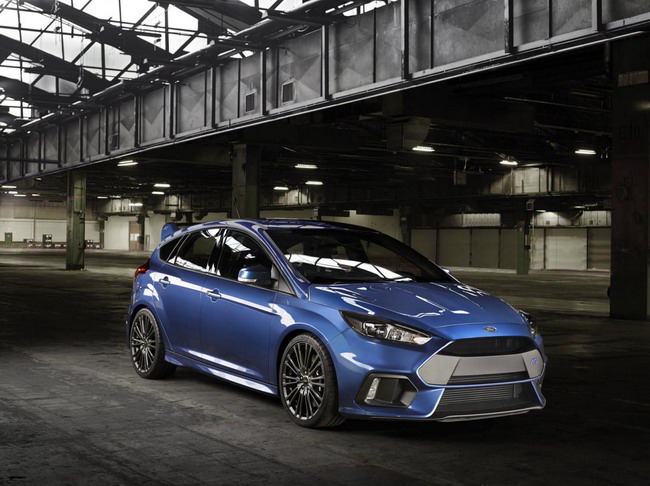 Ford Focus RS представлен на Женевском автосалоне 2015