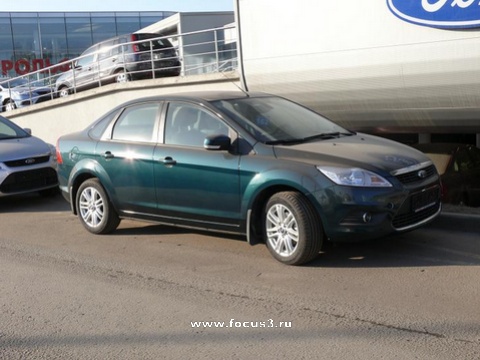 Ford Focus Kelp Metallic